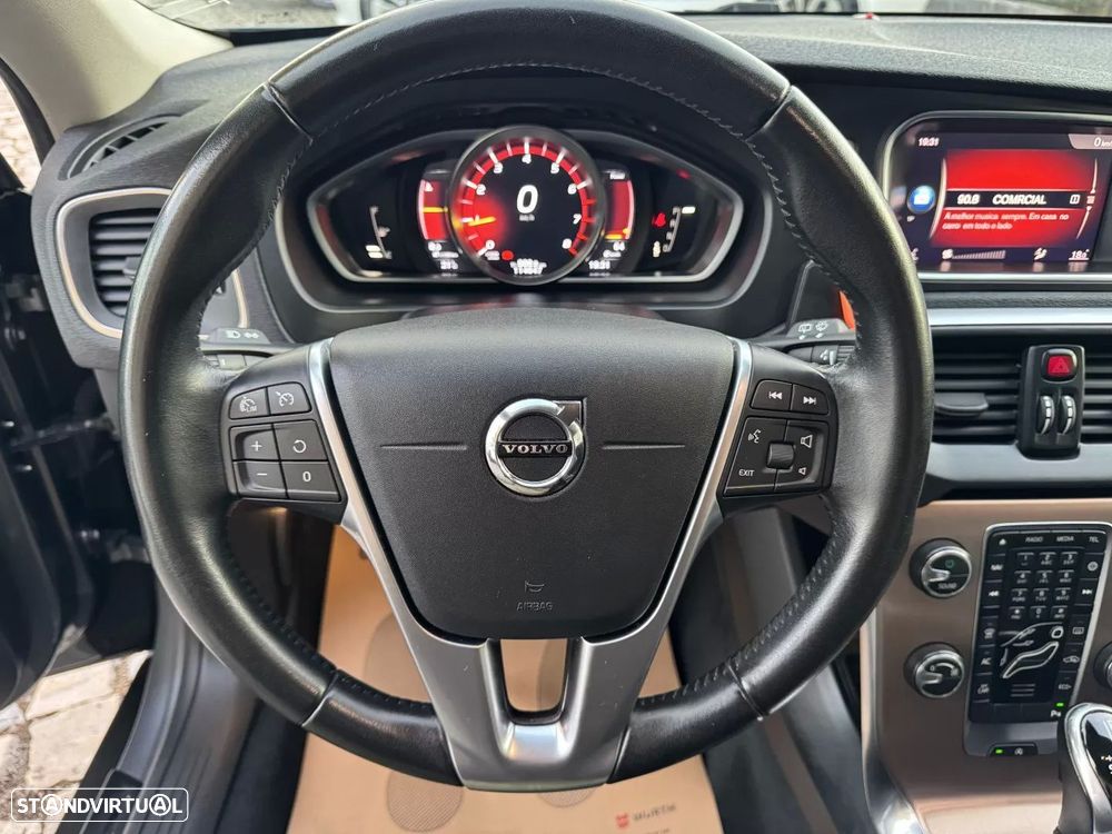 Volvo V40 Cross Country 1.5 T3 Geartronic - 32