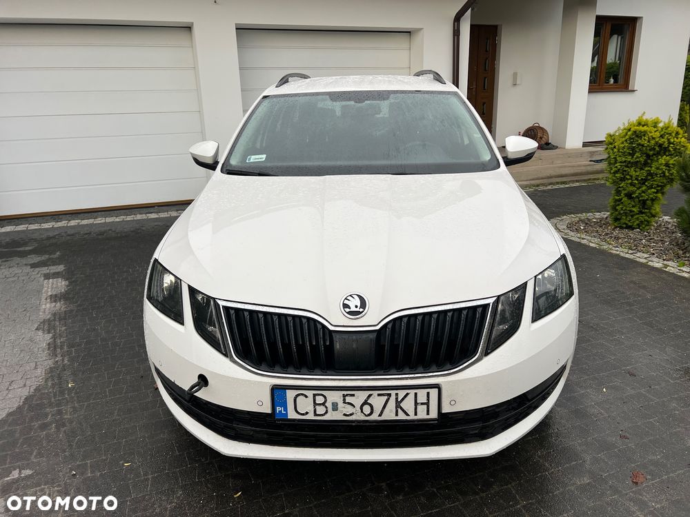 Skoda Octavia 1.6 TDI SCR Ambition - 2