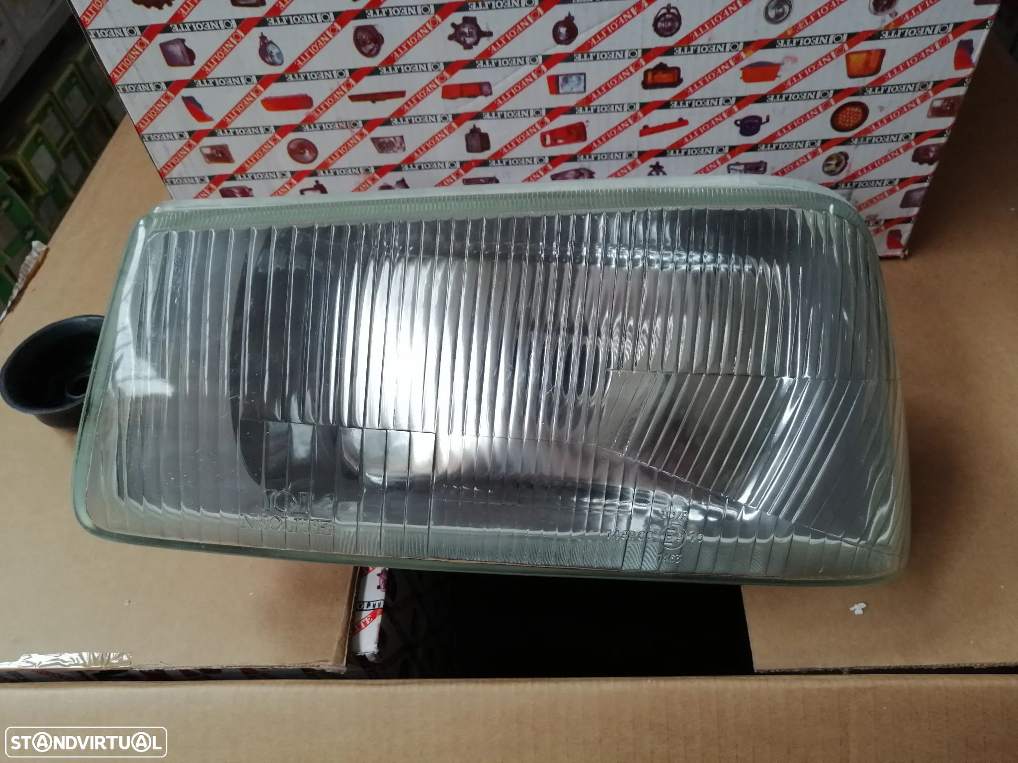 Farois Farol da frente Peugeot 505 - 1