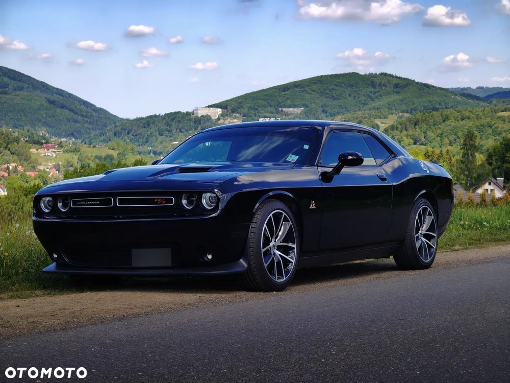 Dodge Challenger 6.4 Scat Pack - 2