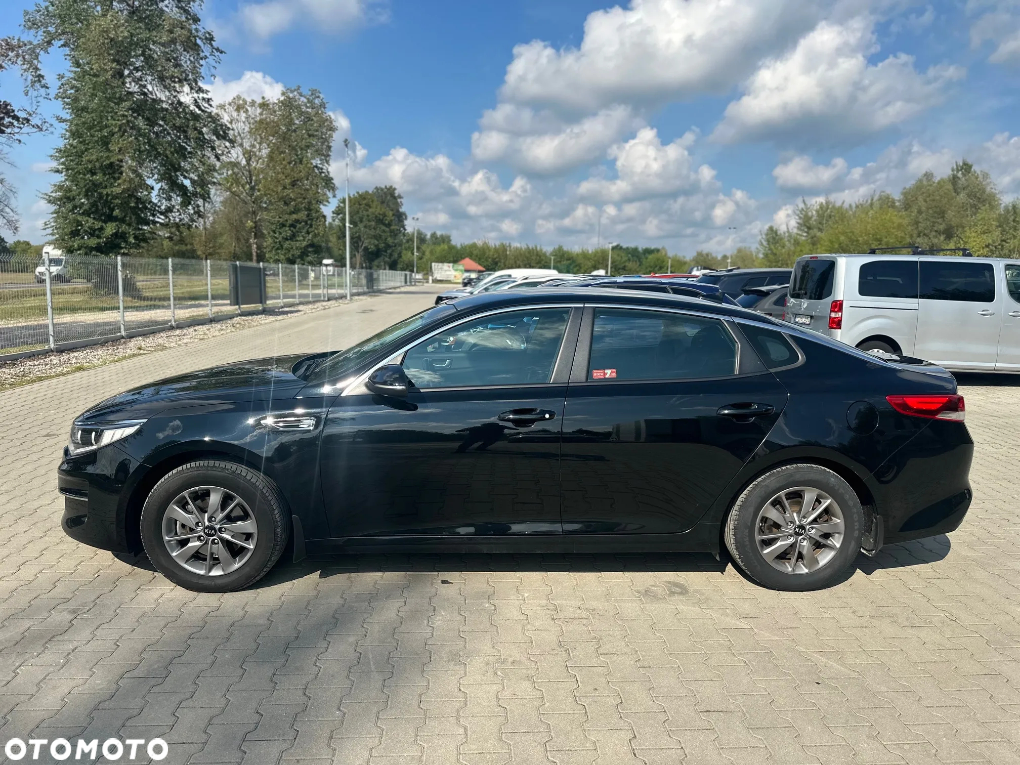 Kia Optima 1.7 CRDI L - 3