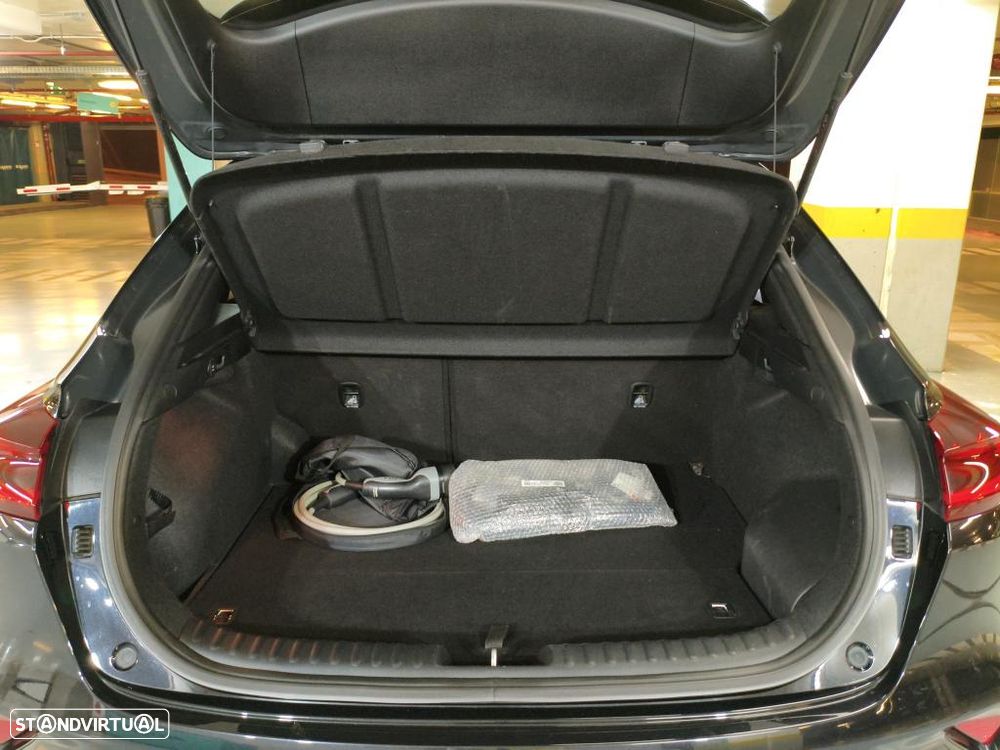 Kia XCeed 1.6 GDi PHEV Drive - 12