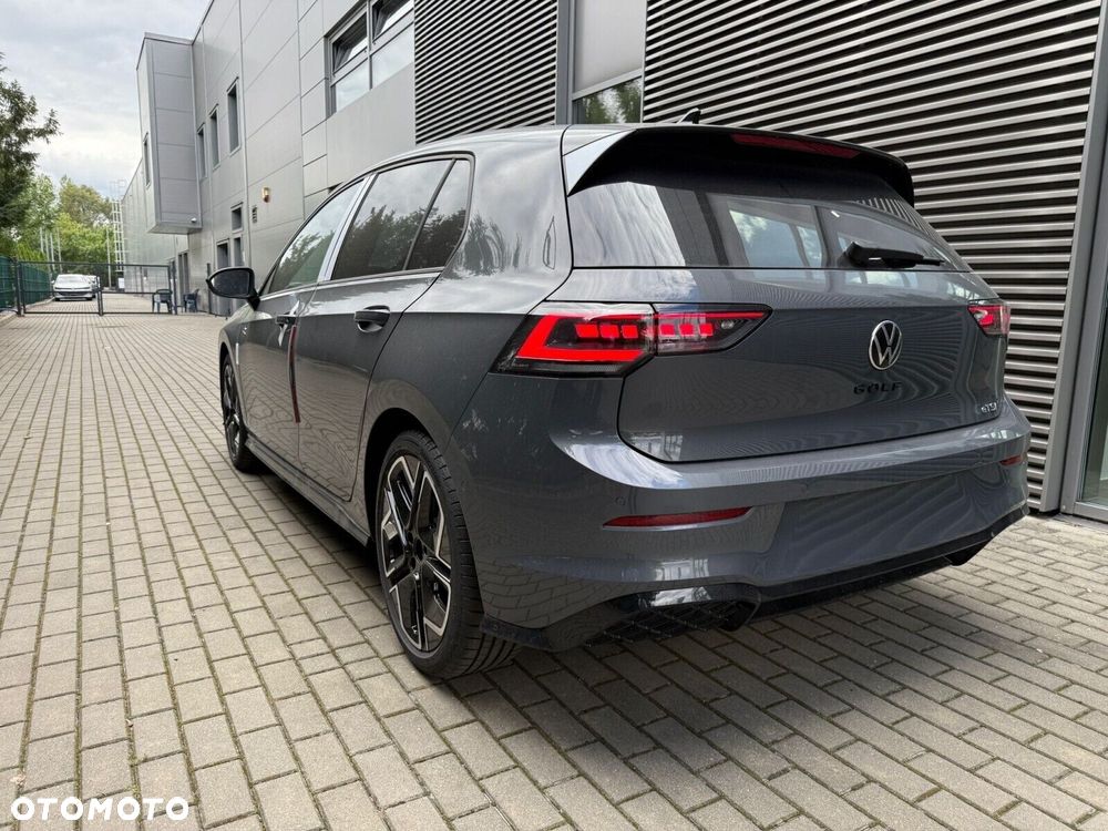 Volkswagen Golf 1.5 TSI R-Line Plus - 5