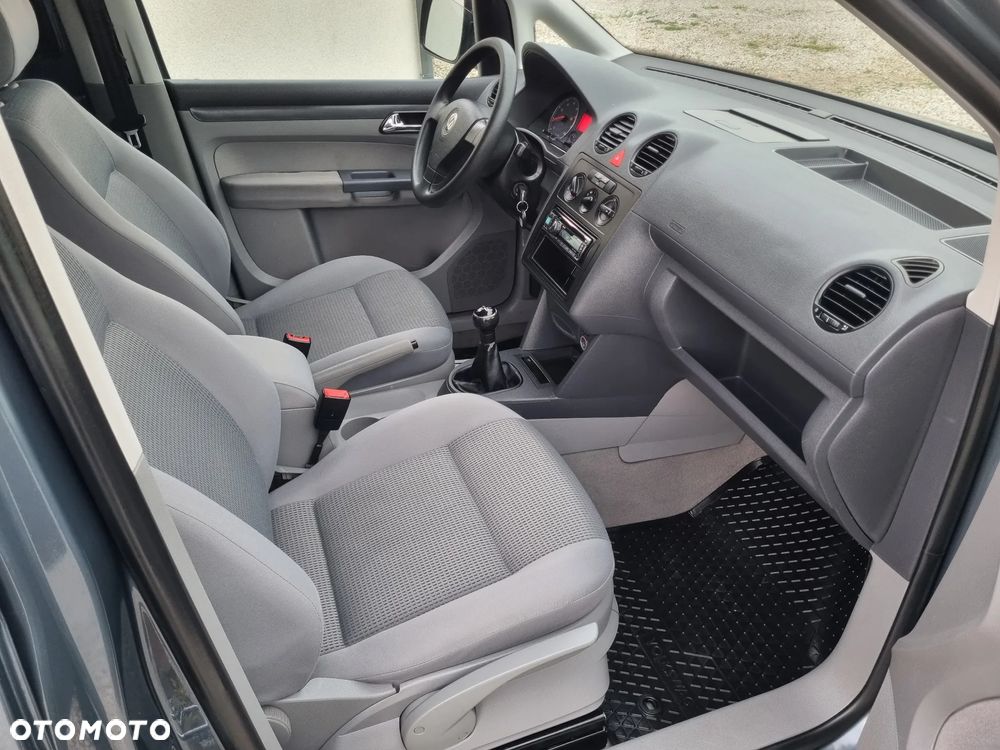 Volkswagen Caddy 1.4 Life (7-Si.) - 12