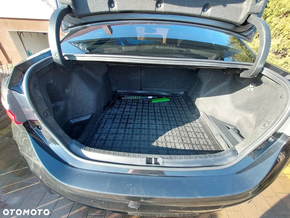 Toyota Corolla 1.6 Comfort - 9