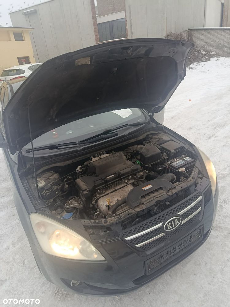 Kia Ceed 2.0 Optimum - 3