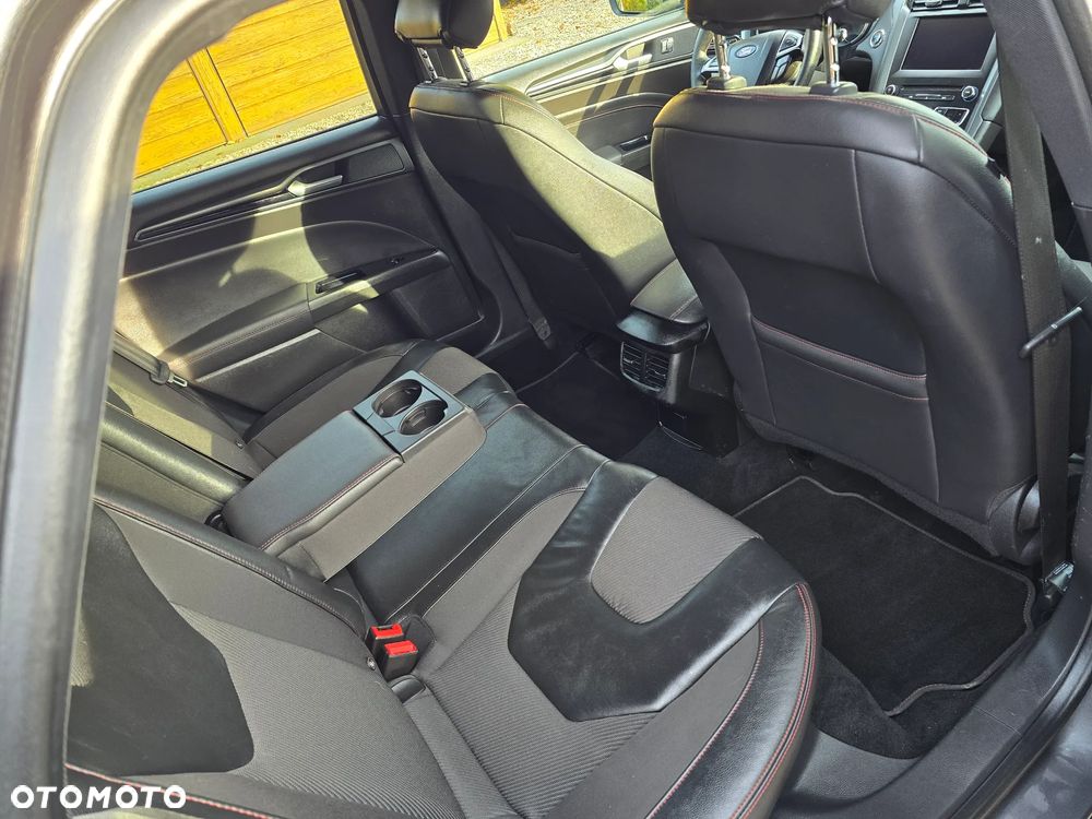 Ford Mondeo 2.0 TDCi ST-Line PowerShift - 7