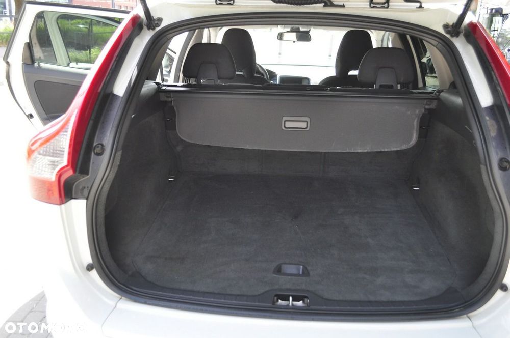 Volvo XC 60 - 11