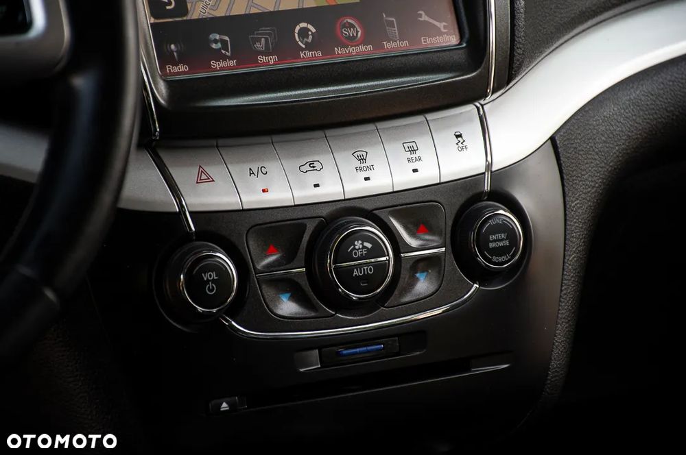 Fiat Freemont 2.0 Multijet 16V DPF Automatik Allrad Lounge - 34