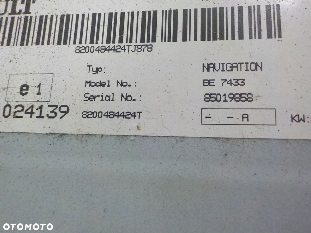 RENAULT MEGANE II RADIO NAWIGACJA KOD 8200484424T - 2