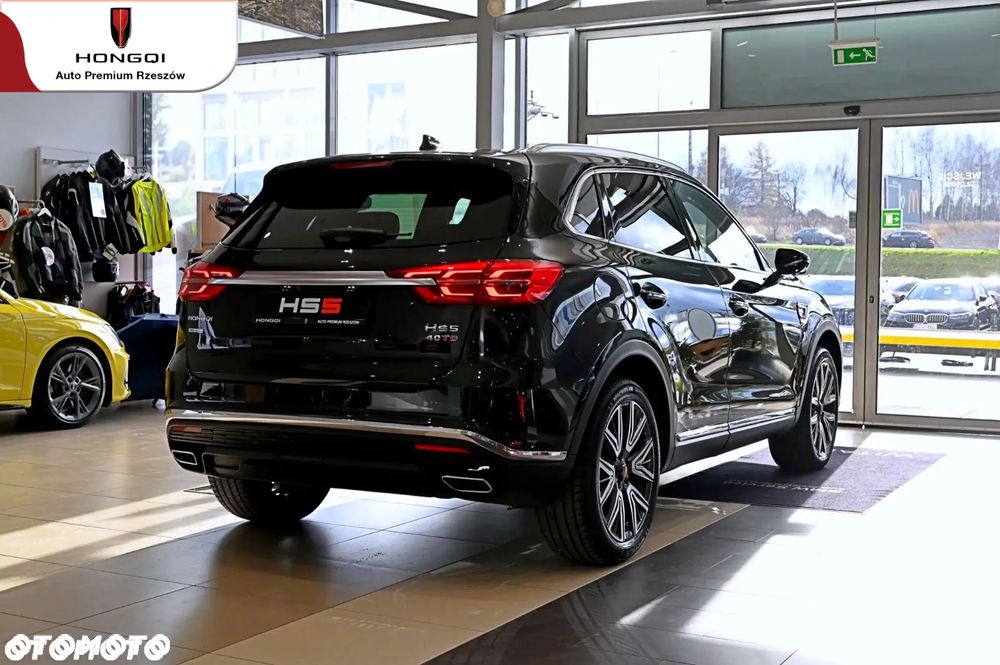 Hongqi HS5 - 21
