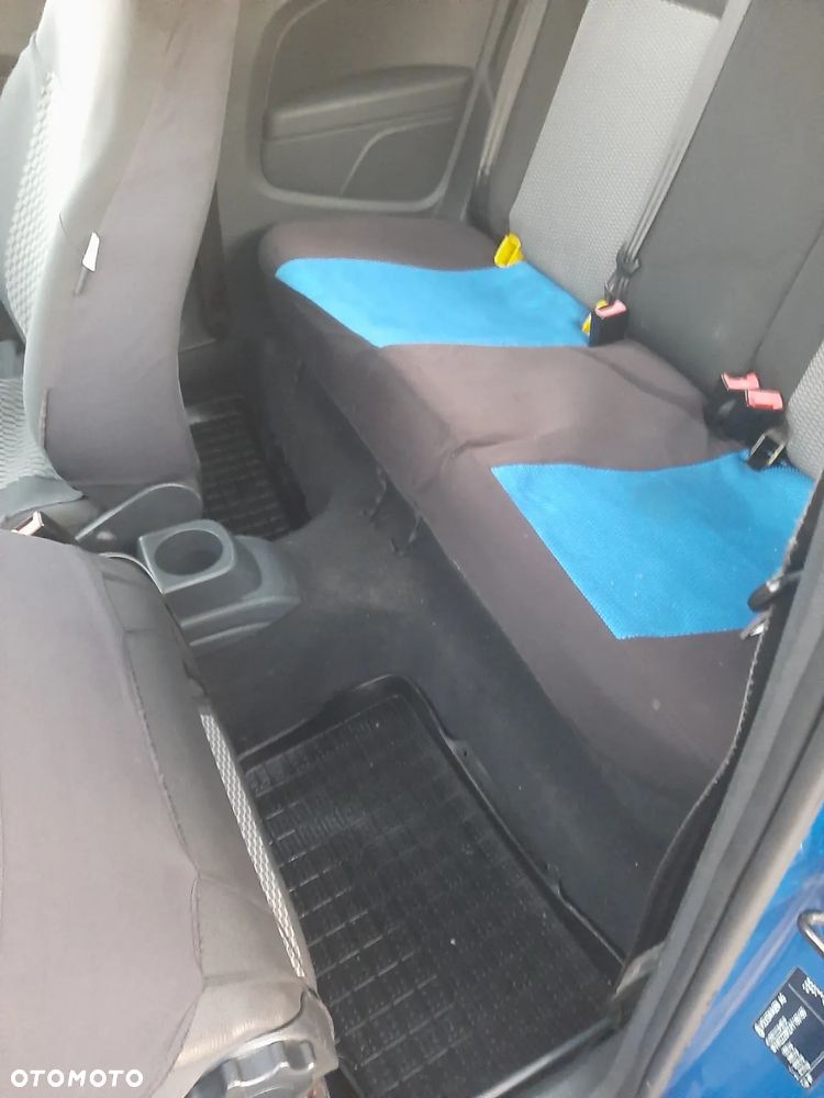 Volkswagen Polo - 14