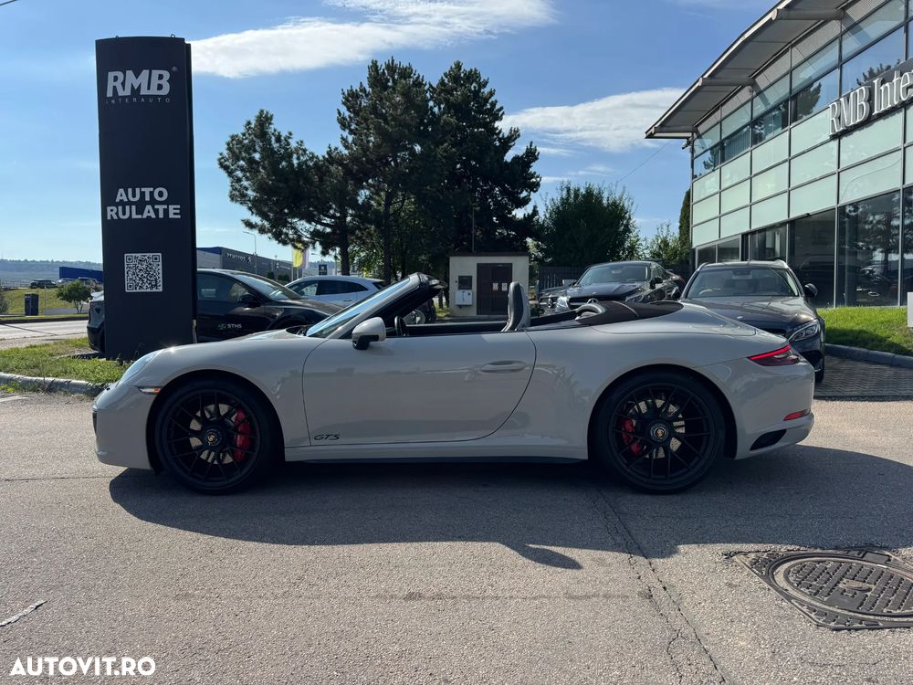 Porsche 911 Carrera GTS Cabriolet PDK - 13