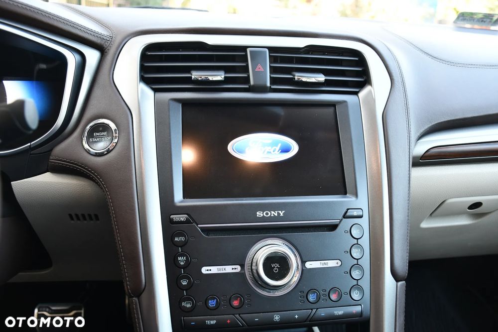 Ford Fusion - 20