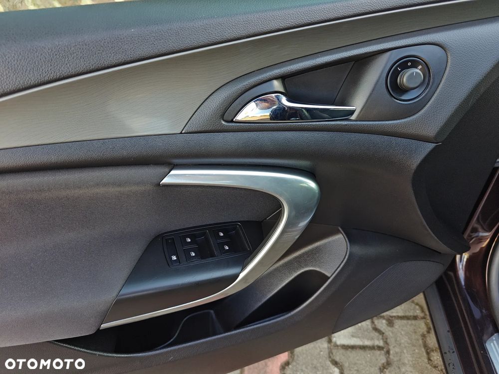 Opel Insignia 1.6 Turbo - 28