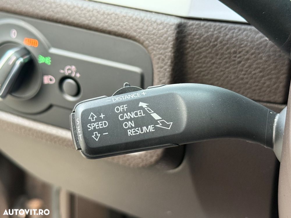 Volkswagen Touareg 3.0 V6 TDI DPF Automatik Individual - 20