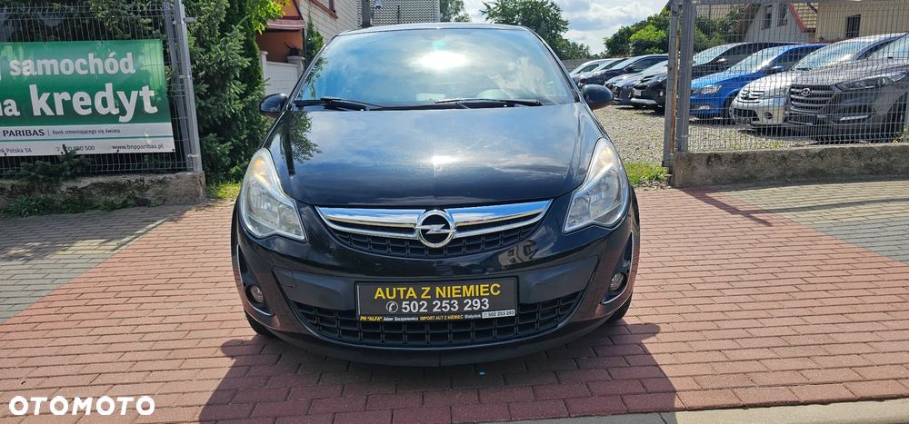 Opel Corsa 1.4 16V Active - 2