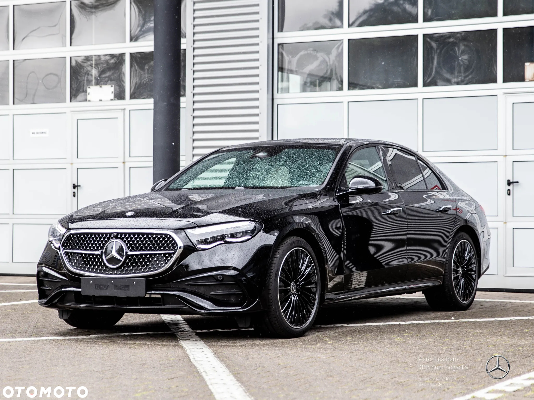 Mercedes-Benz Klasa E 300 de PHEV 4-Matic AMG 9G-Tronic - 2