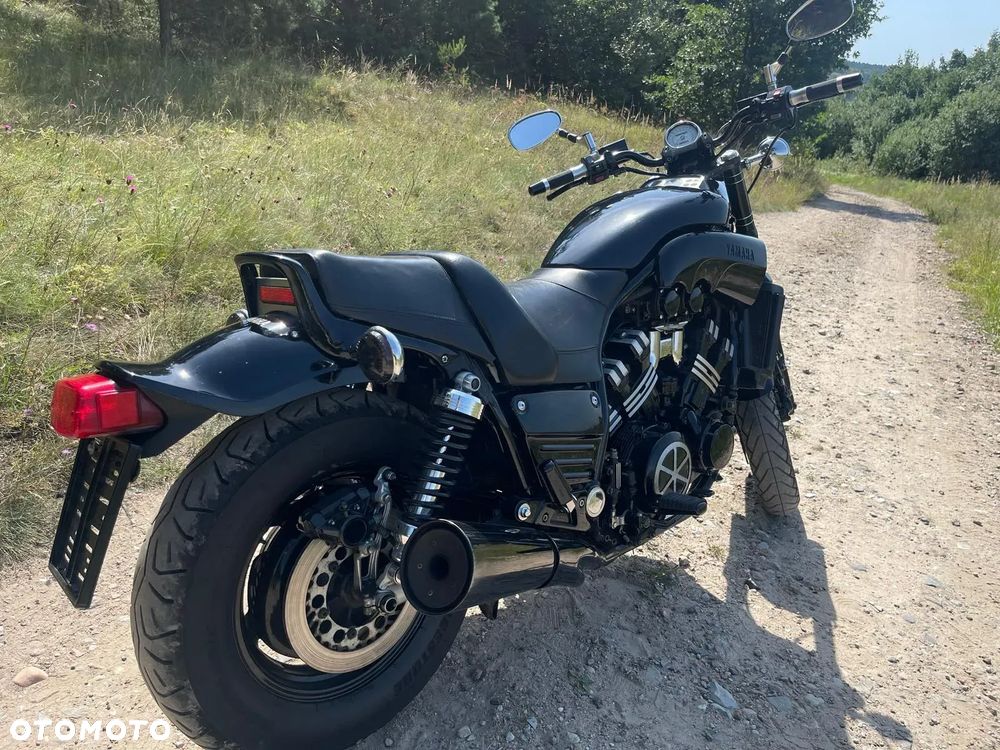 Yamaha V-MAX - 9