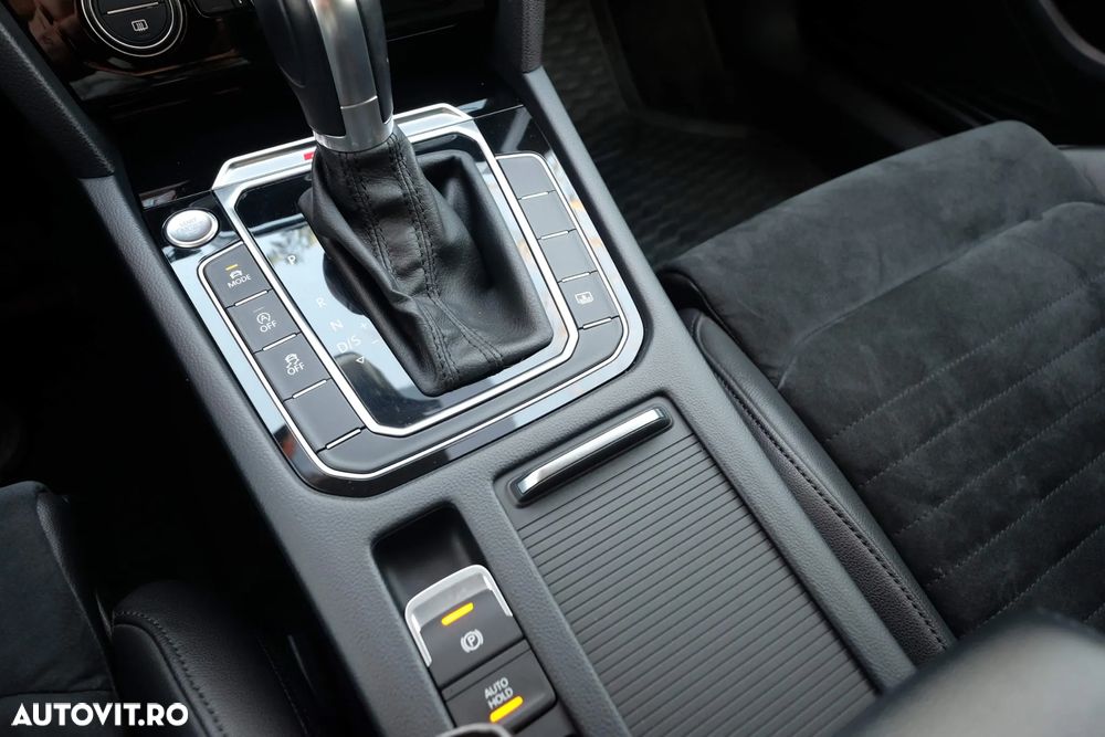 VOLKSWAGEN Passat 2015 — imagine 17