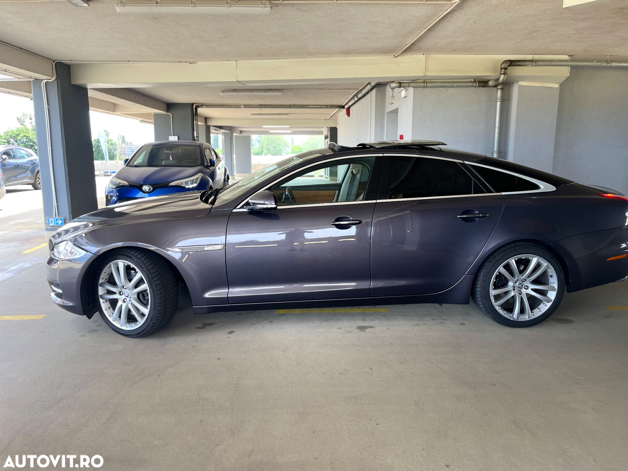 Jaguar XJ 3.0 V6 Premium Luxury Aut SWB - 18