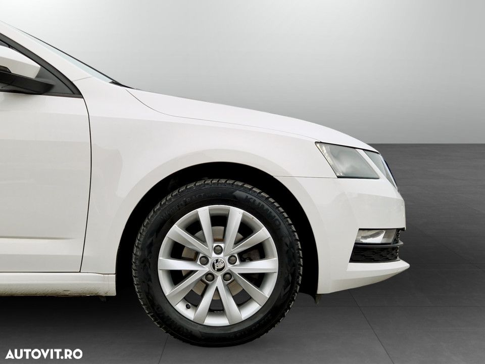 Skoda Octavia 1.6 TDI Ambition - 9