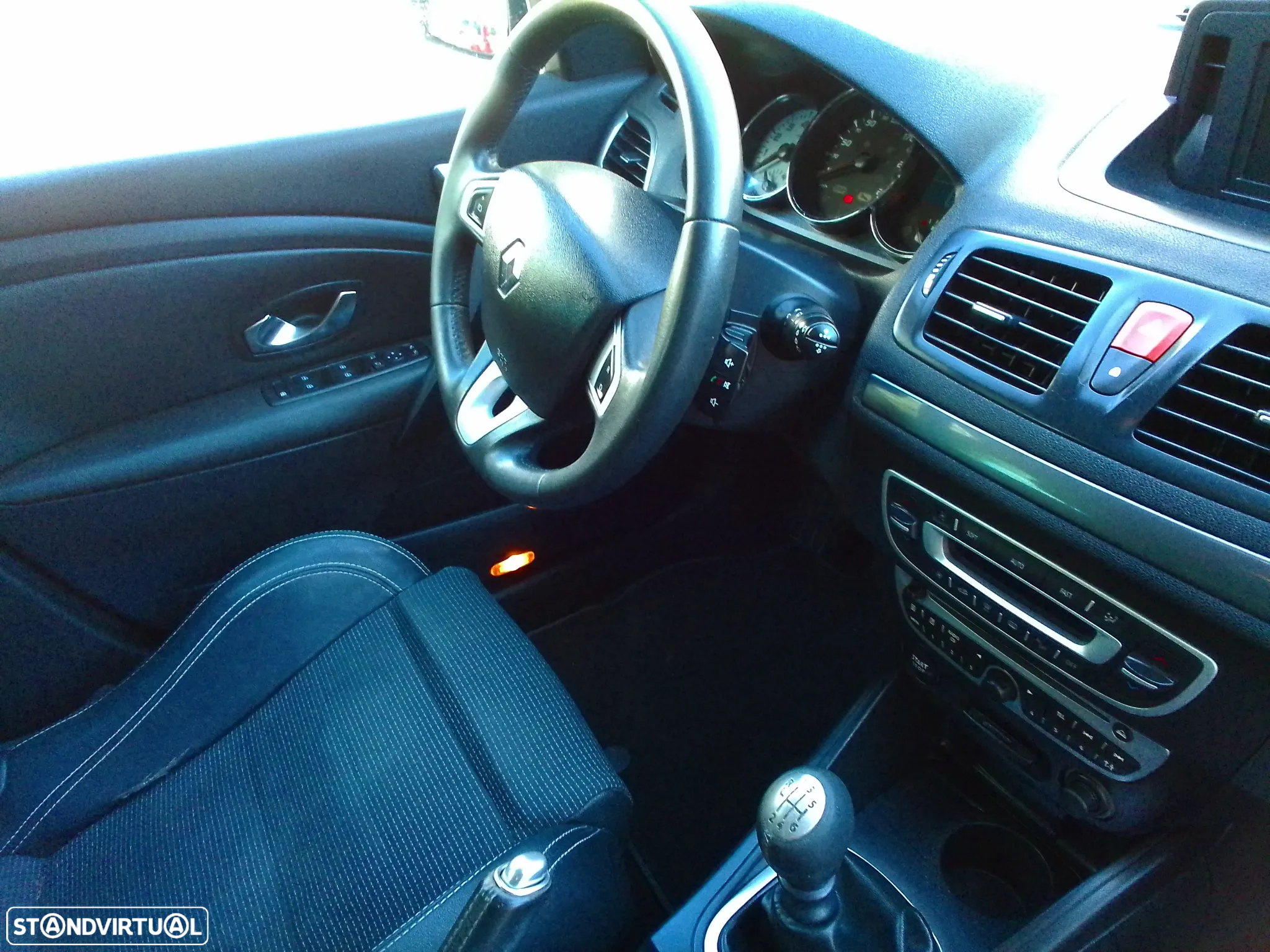 Renault Mégane Sport Tourer 1.5 dCi GT Line - 12