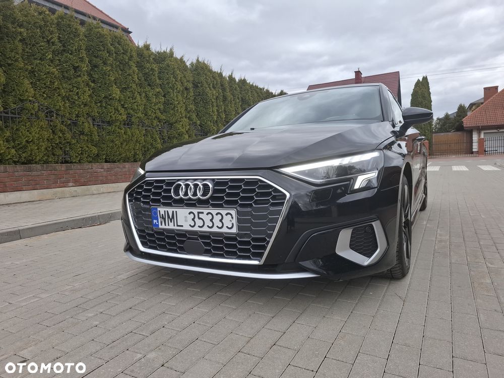 Audi A3 Sportback 30 TDI S line - 2