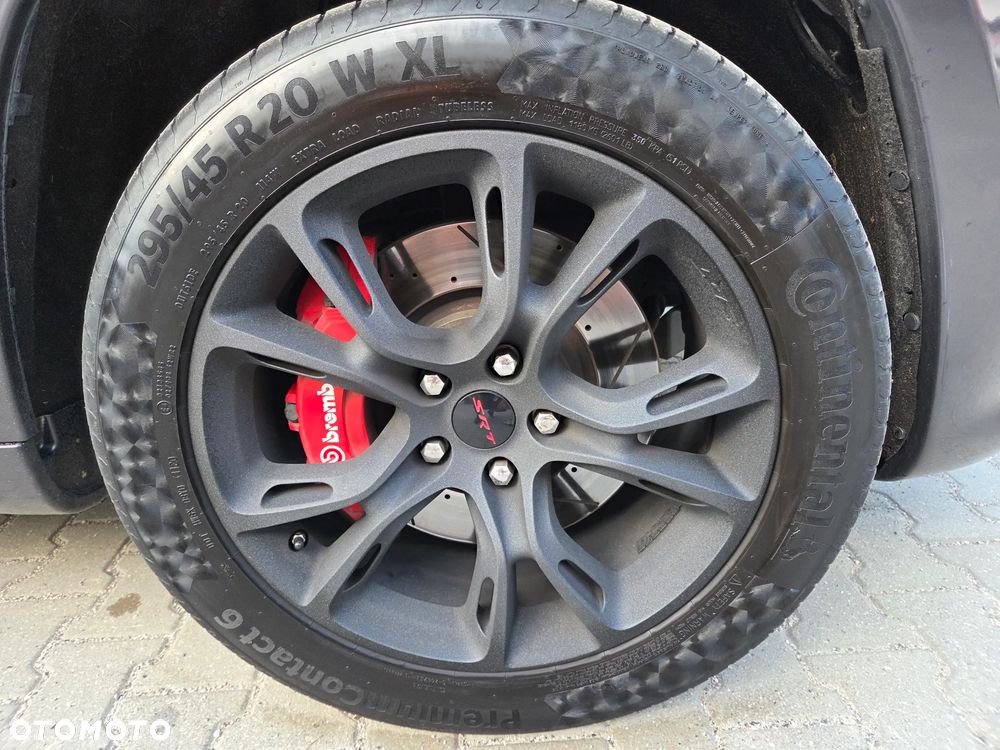 Jeep Grand Cherokee Gr 6.4 V8 SRT8 - 32