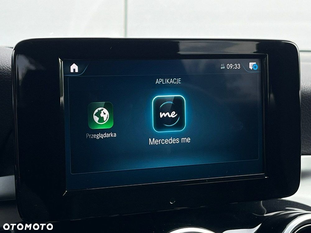 Mercedes-Benz GLC 300 e 4-Matic - 32