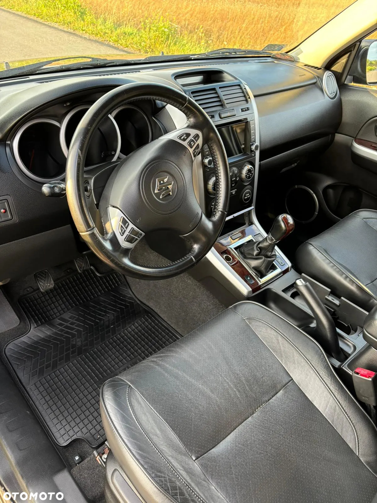 Suzuki Grand Vitara 1.9 DDiS - 39