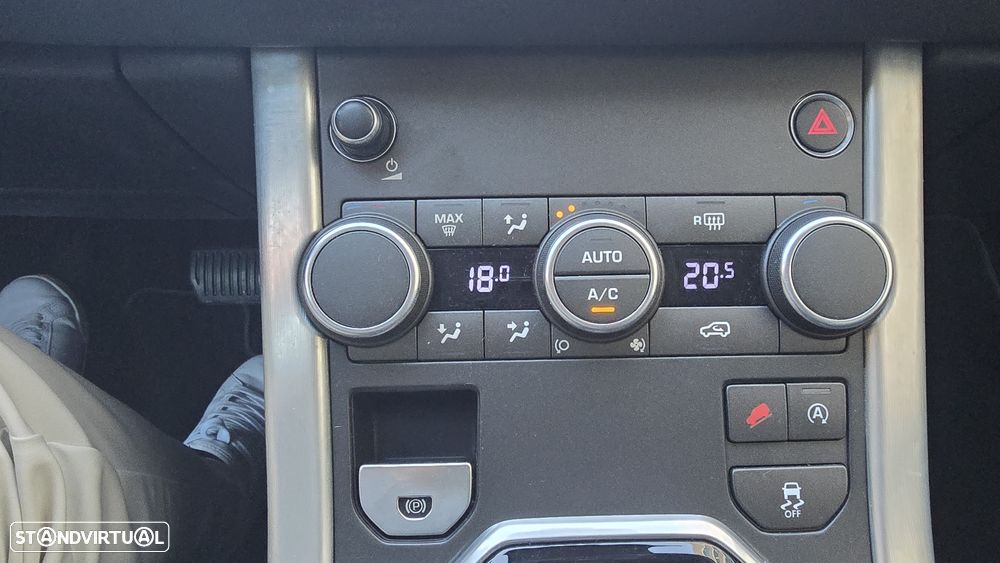 Land Rover Range Rover Evoque 2.0 TD4 SE Auto - 27