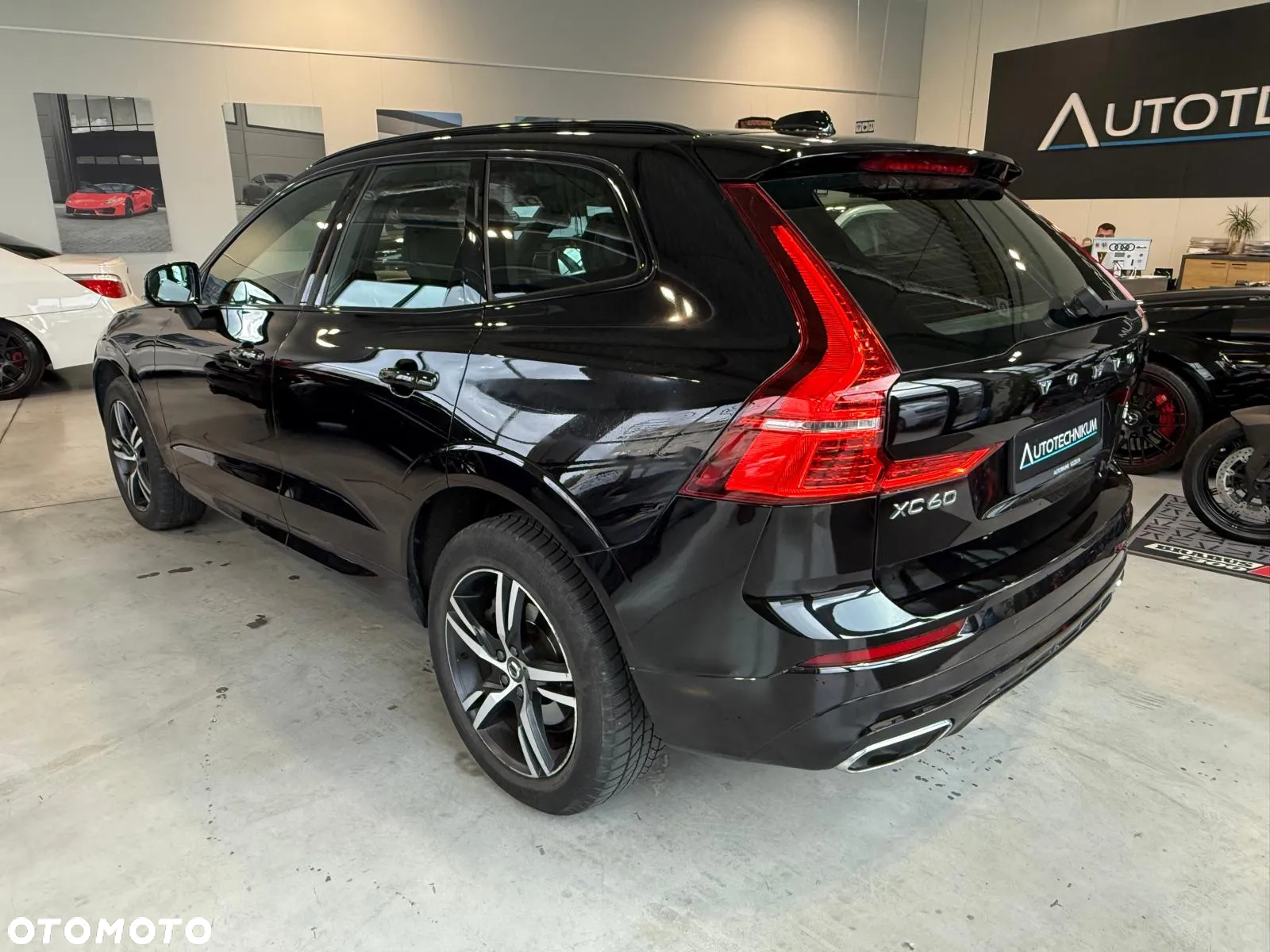 Volvo XC 60 B5 B AWD Momentum Pro - 2