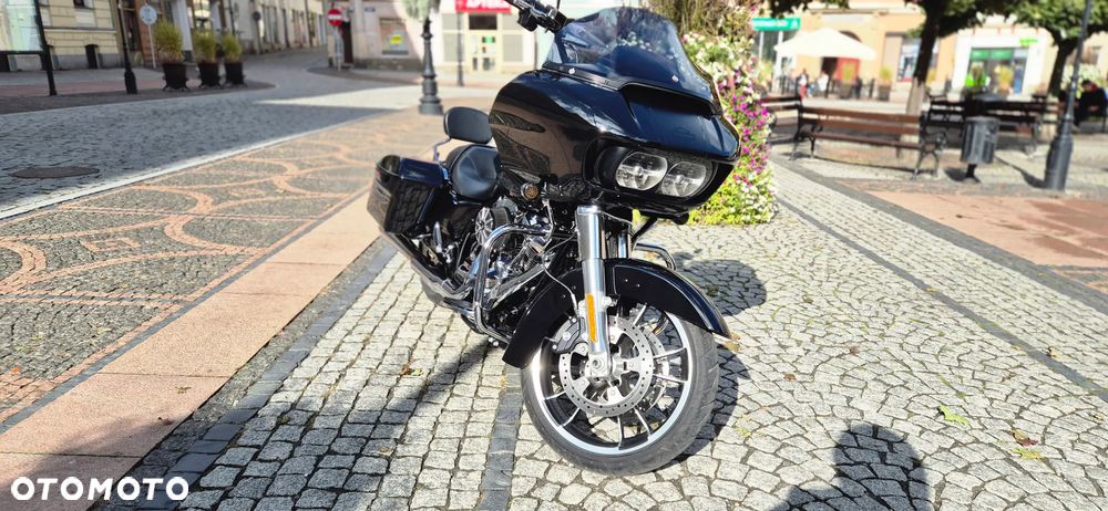 Harley-Davidson Touring Road Glide - 6