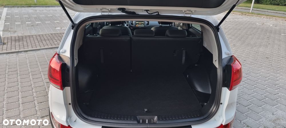 Kia Sportage 2.0 GDI 2WD Spirit - 34