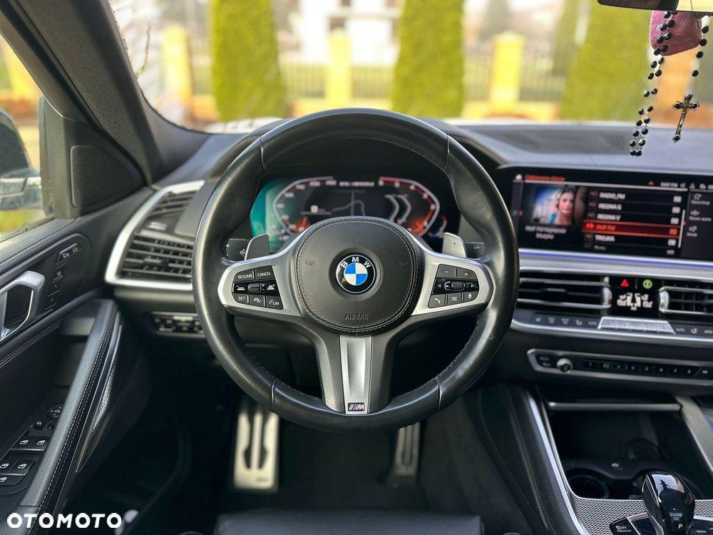BMW X6M M50d - 11