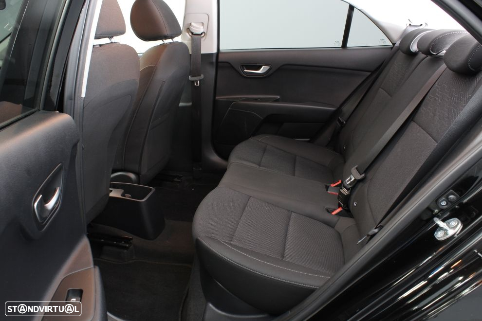Kia Rio 1.0 T-GDi Drive - 25