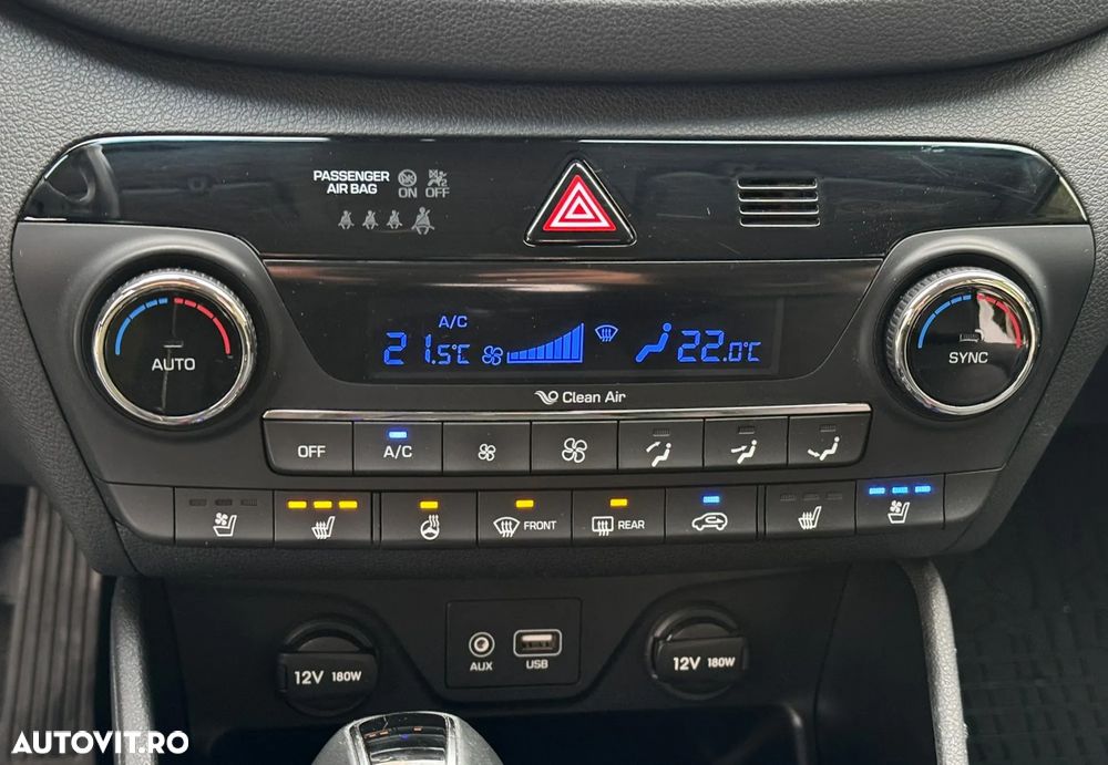 Hyundai Tucson 2.0 CRDI 4WD Automatik Premium - 30