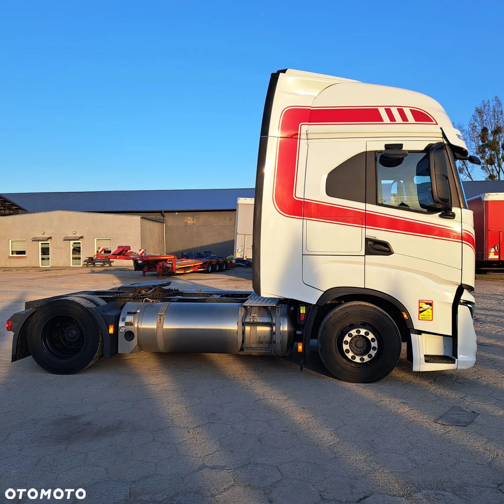 Iveco S-Way LNG - 3