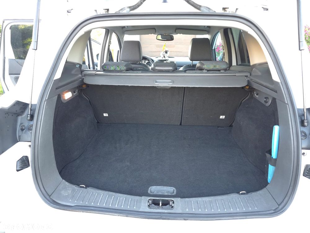 Ford Kuga 2.0 TDCi Titanium FWD - 20