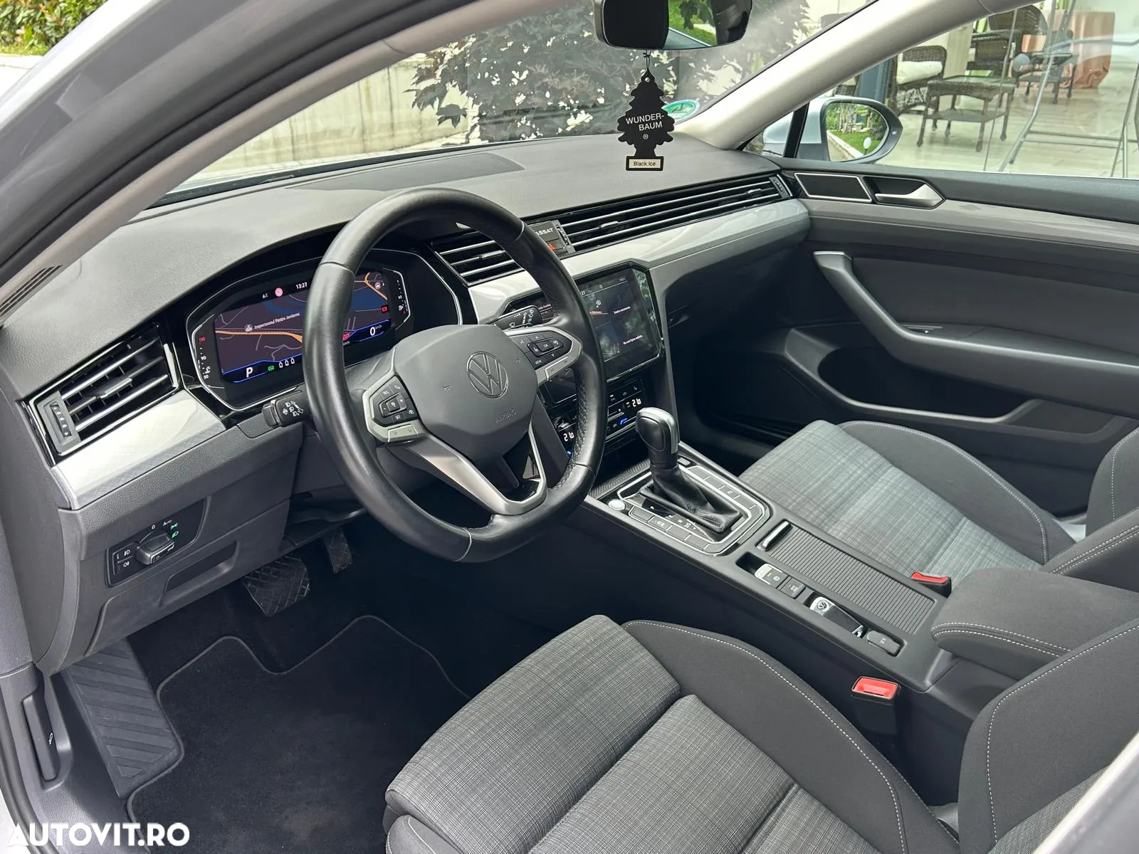 Volkswagen Passat Variant 2.0 TDI SCR DSG Business - 3