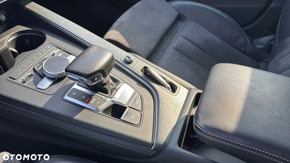 Audi A4 Limousine 2.0 TFSI Quattro S tronic - 30