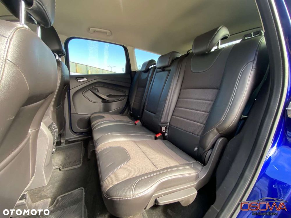 Ford Kuga - 24