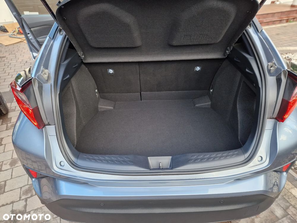 Toyota C-HR 1.8 Hybrid GPF Style - 29