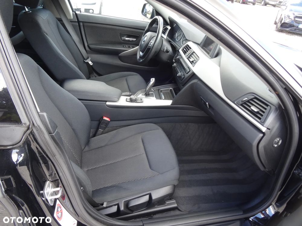 BMW Seria 4 420d xDrive Sport-Aut - 17