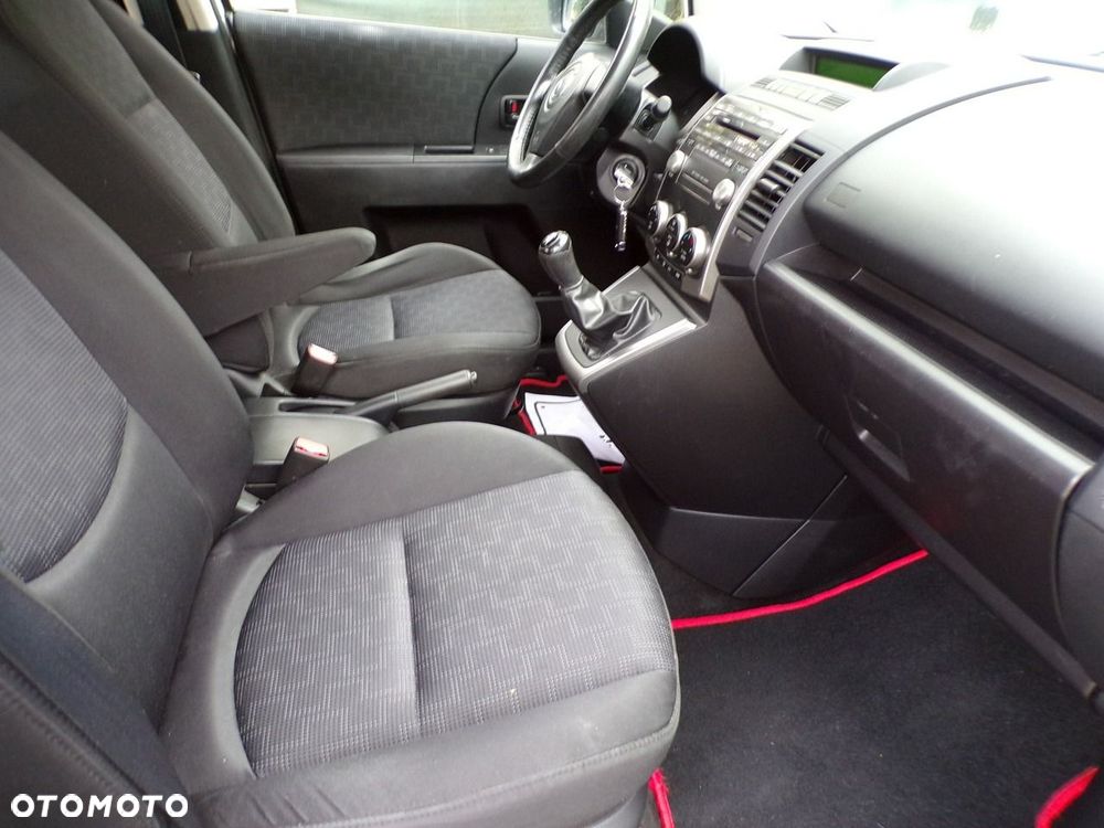 Mazda 5 - 23