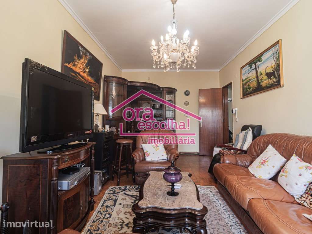 Apartamento T3 com 100 m2 na Cruz de Pau - Amora! - Grande imagem: 2/16
