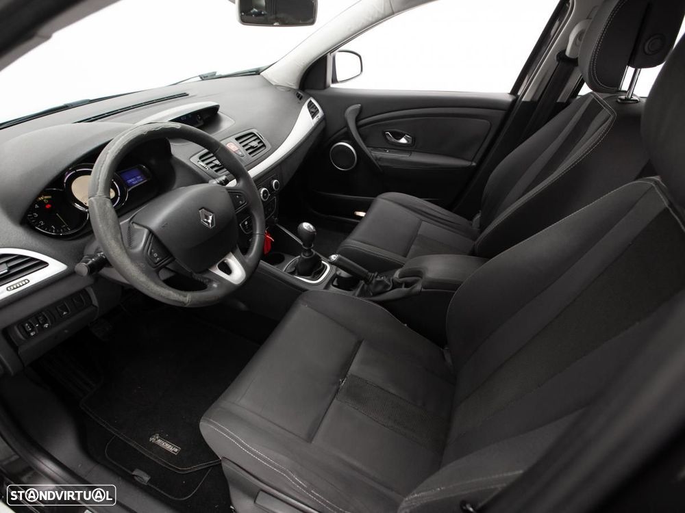 Renault Mégane Sport Tourer - 6