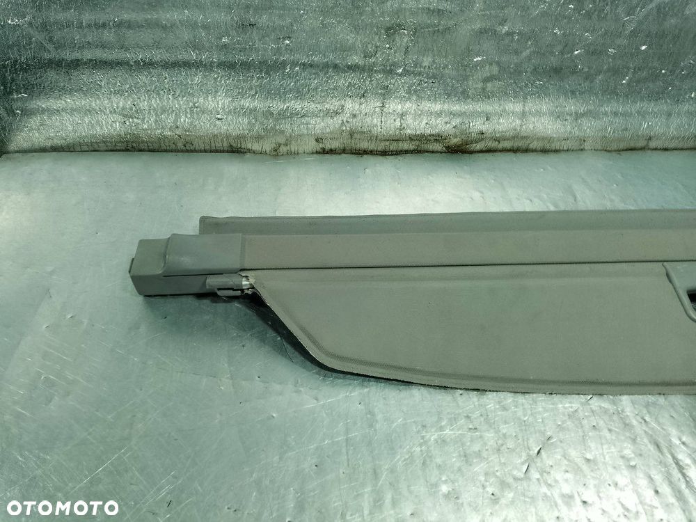 ROLETA BAGAŻNIKA  SKODA OCTAVIA I - 8