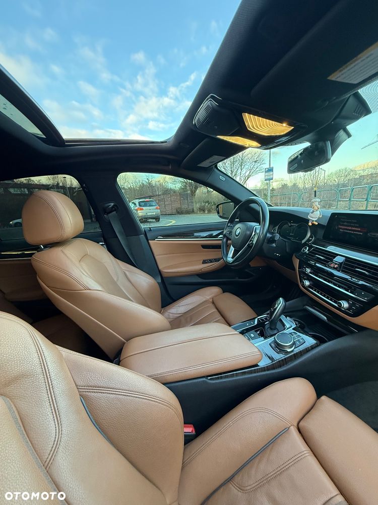 BMW Seria 5 530i mHEV sport - 10